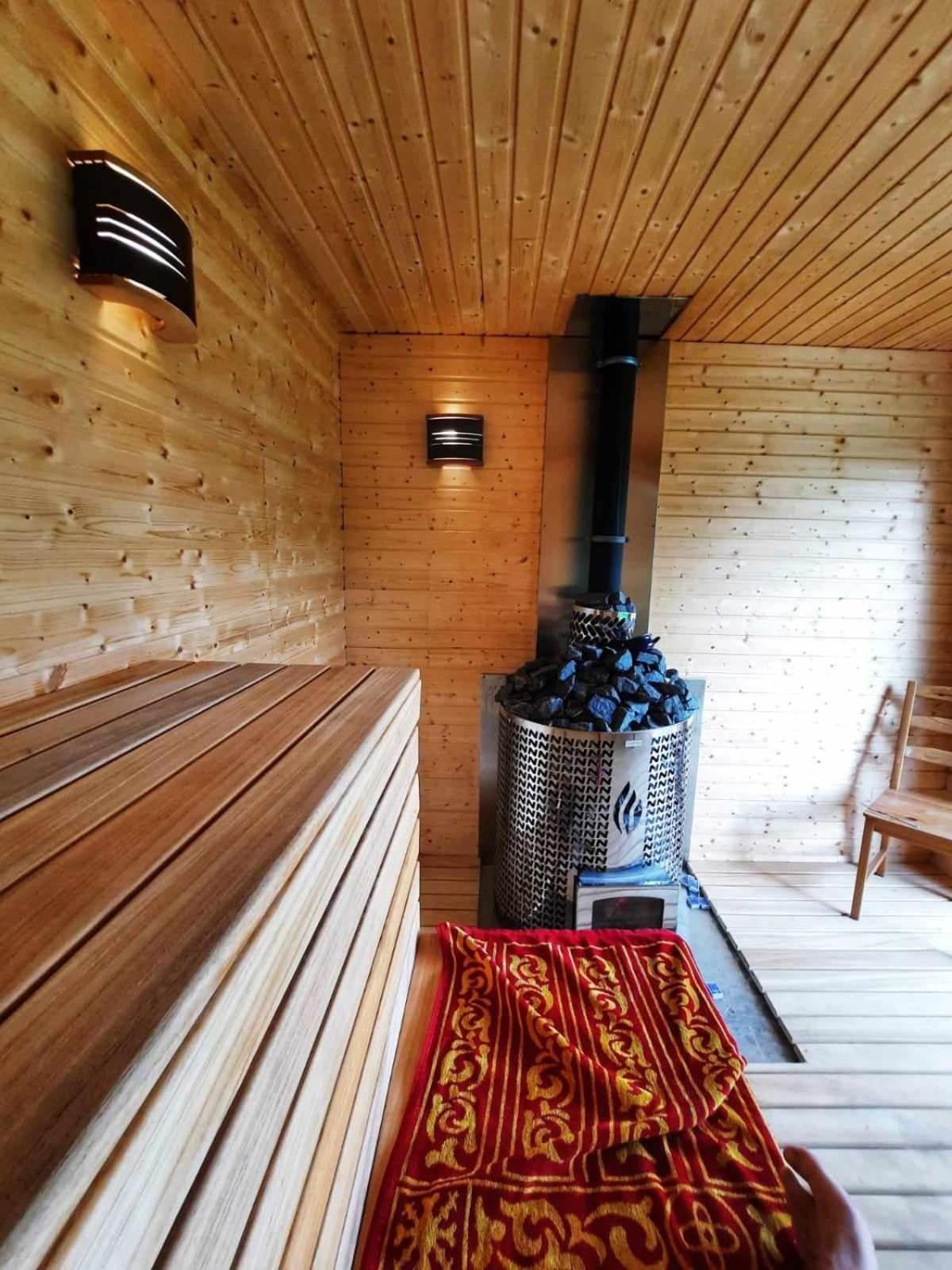 Forteca, Pokoje Goscinne Nad Stawem Dzierżoniów エクステリア 写真