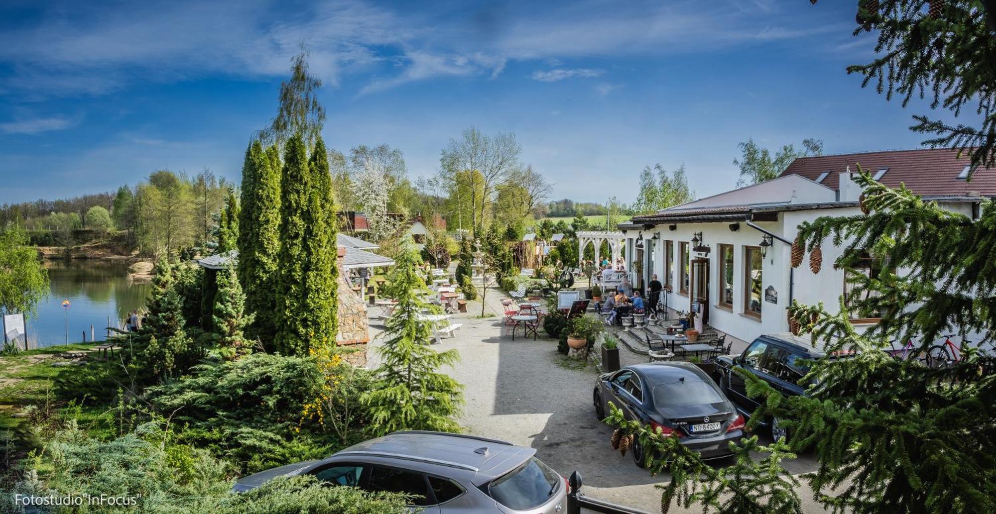Forteca, Pokoje Goscinne Nad Stawem Dzierżoniów エクステリア 写真