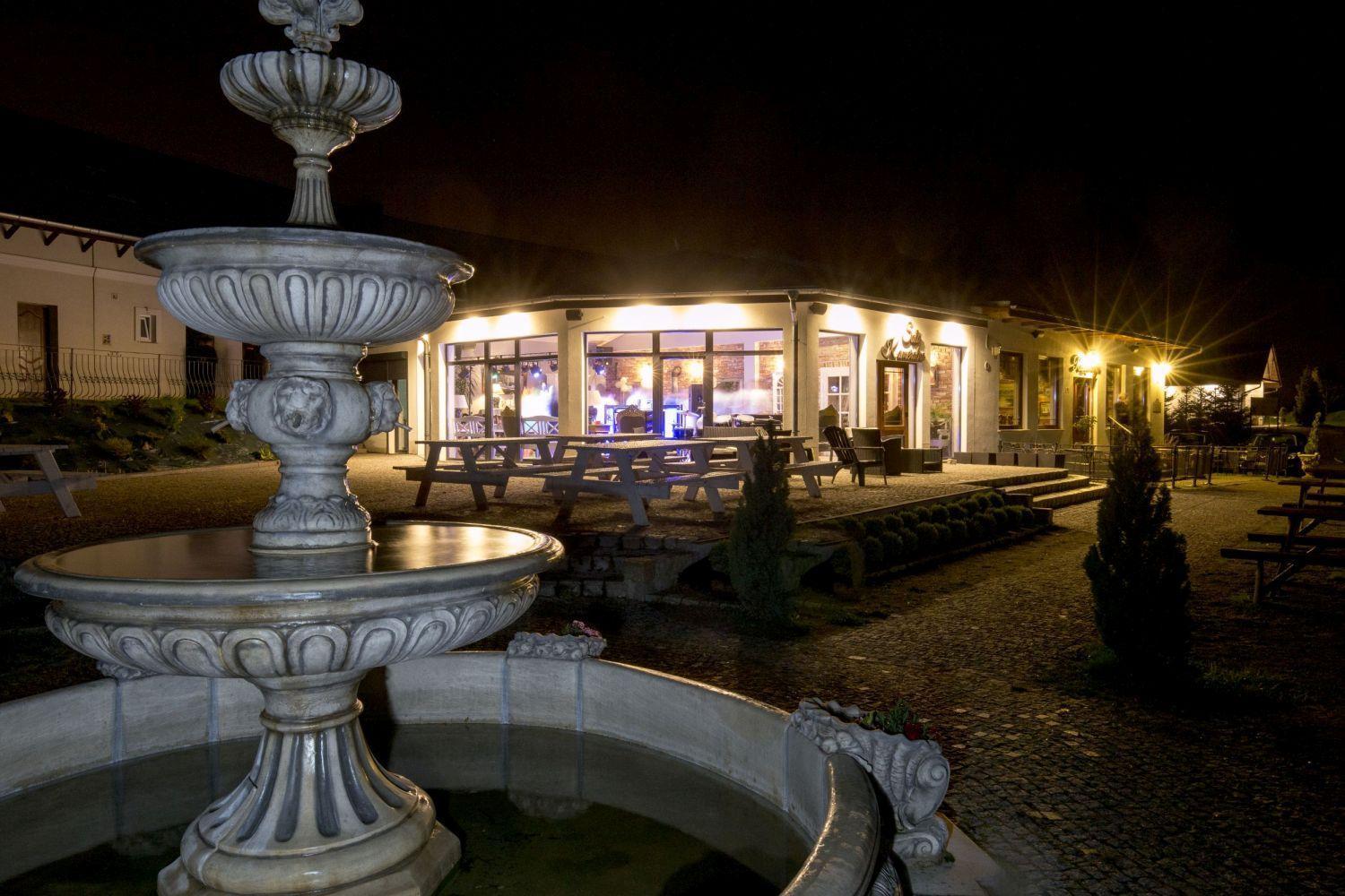 Forteca, Pokoje Goscinne Nad Stawem Dzierżoniów エクステリア 写真
